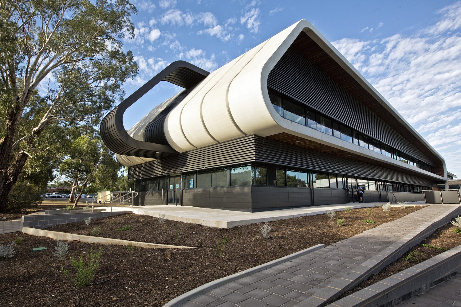 Glenunga International High School 4